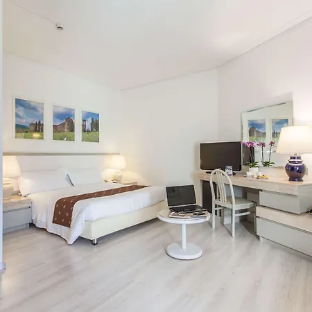 Hotel Etrusco - Sure Collection By Western 4*
