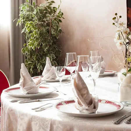 Etrusco - Sure Collection By Western Arezzo